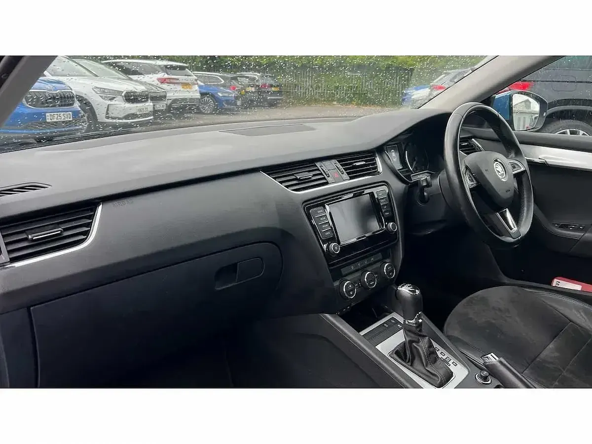 Używany Skoda Octavia SE L 150 KM (110 kW) 2016 Niebieski Kombi