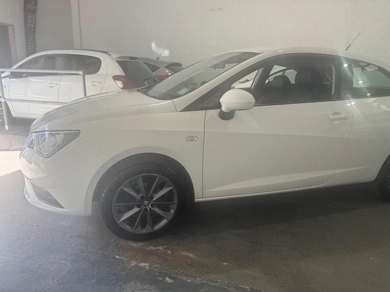 Used Seat Ibiza I-Tech 2014 White Hatchback