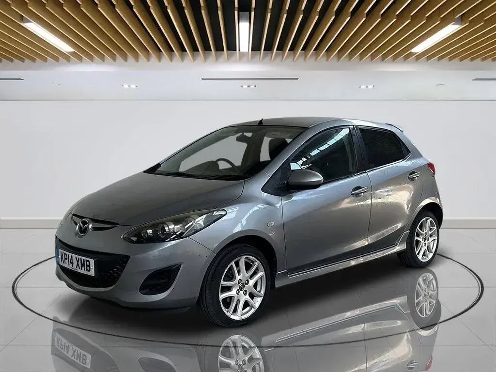 Used Mazda 2 84 HP (61 kW) 2014 Silver Hatchback