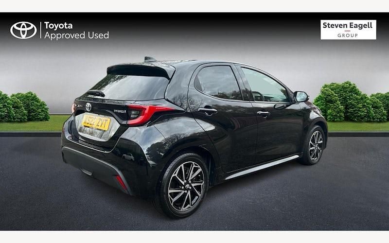 Used Toyota Yaris Hybrid Design 116 HP (85 kW) 2025 Hatchback