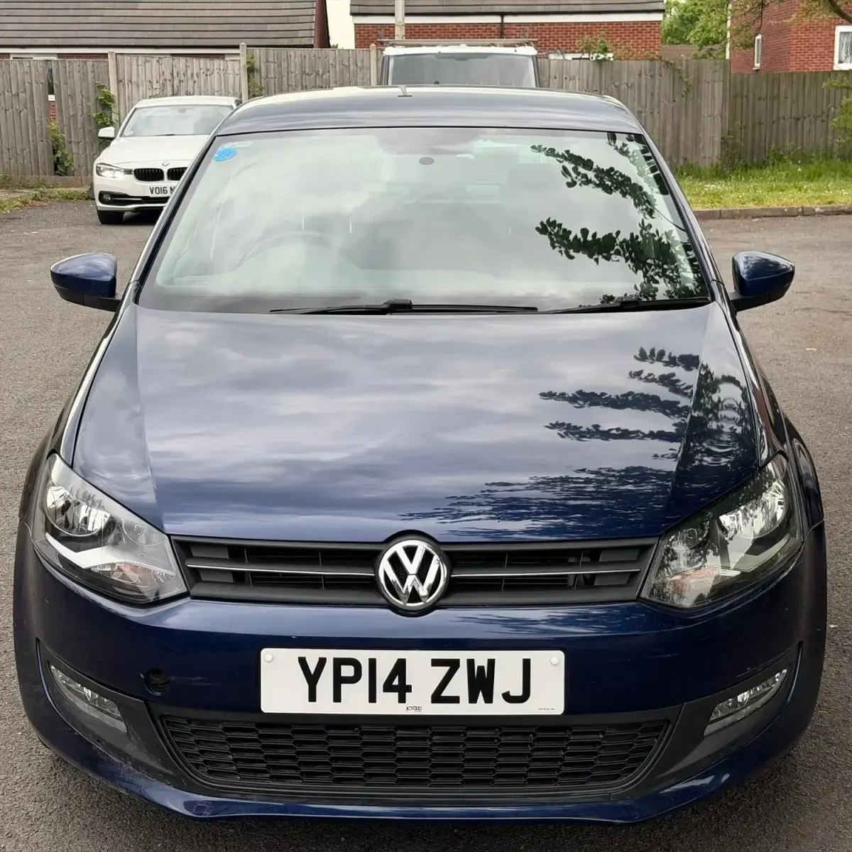 Second-hand VW Polo Edition 2014 Albastru Hatchback