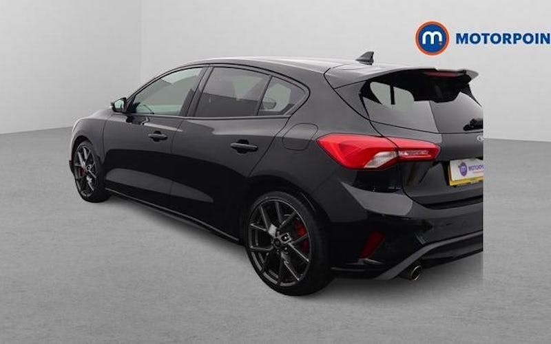 Used Ford Focus ST 280 HP (205 kW) 2020 Black Hatchback
