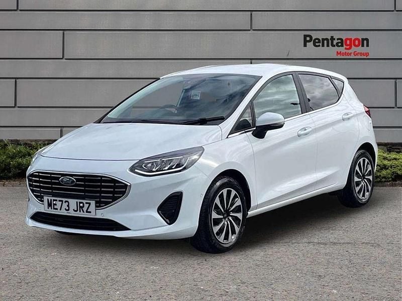 Used Ford Fiesta Titanium 123 HP (90 kW) 2024 White Hatchback