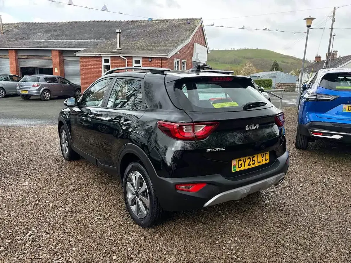 Used Kia Stonic 2025 Black SUV