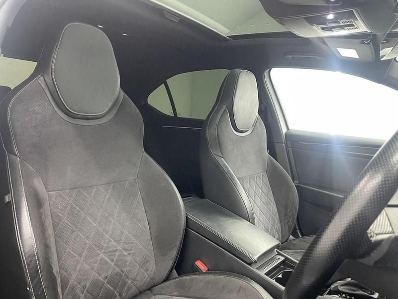 Used Skoda Superb SportLine 150 HP (110 kW) 2019 Silver Hatchback