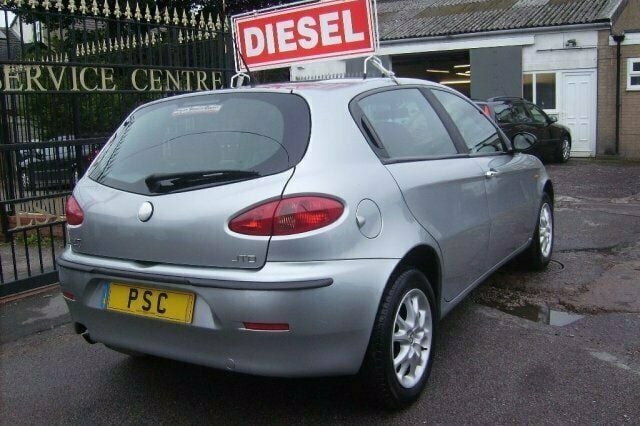 Used Alfa Romeo 147 2004 Hatchback