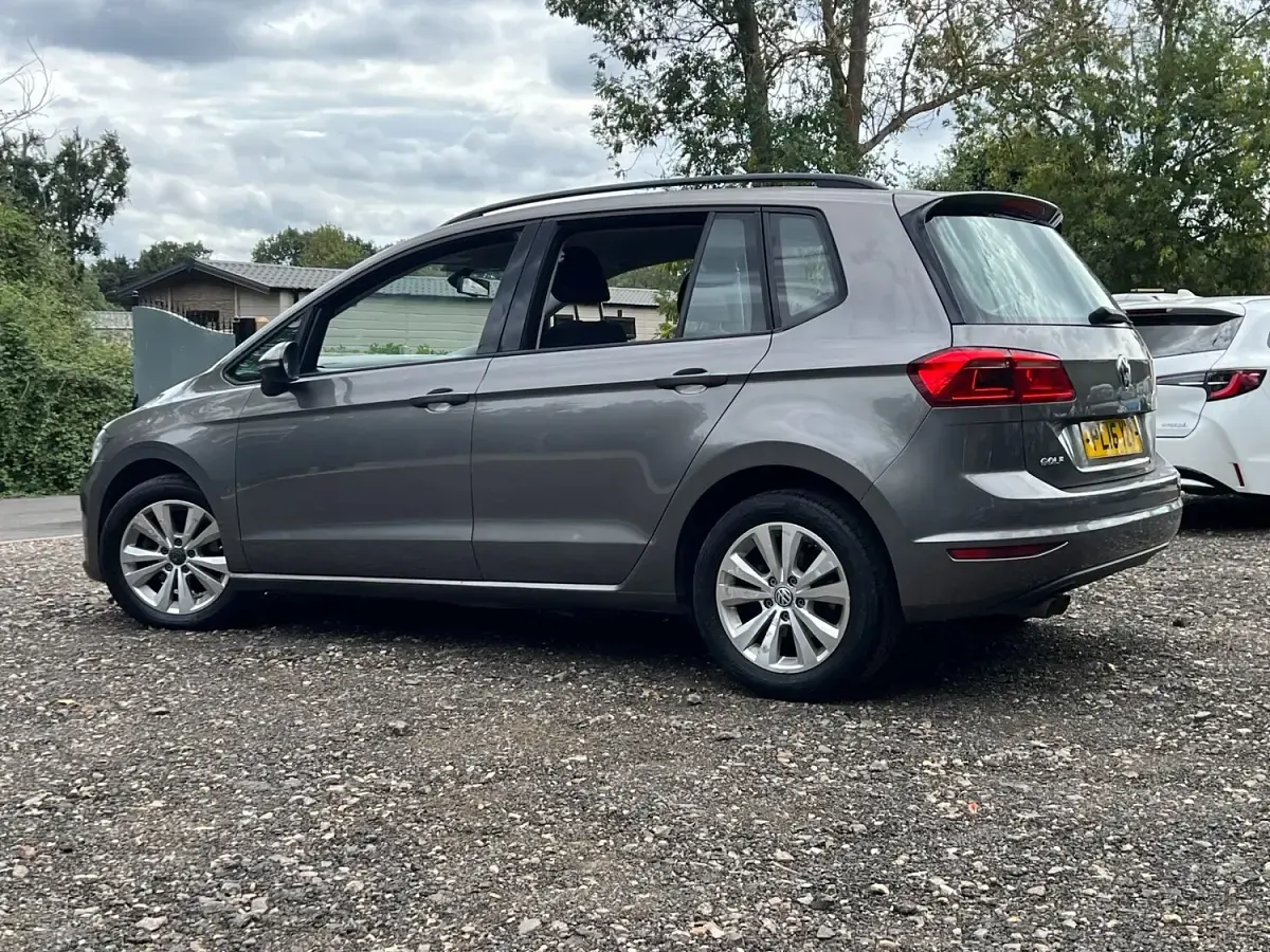Used VW Golf Sportsvan SE 2016 Grey MPV