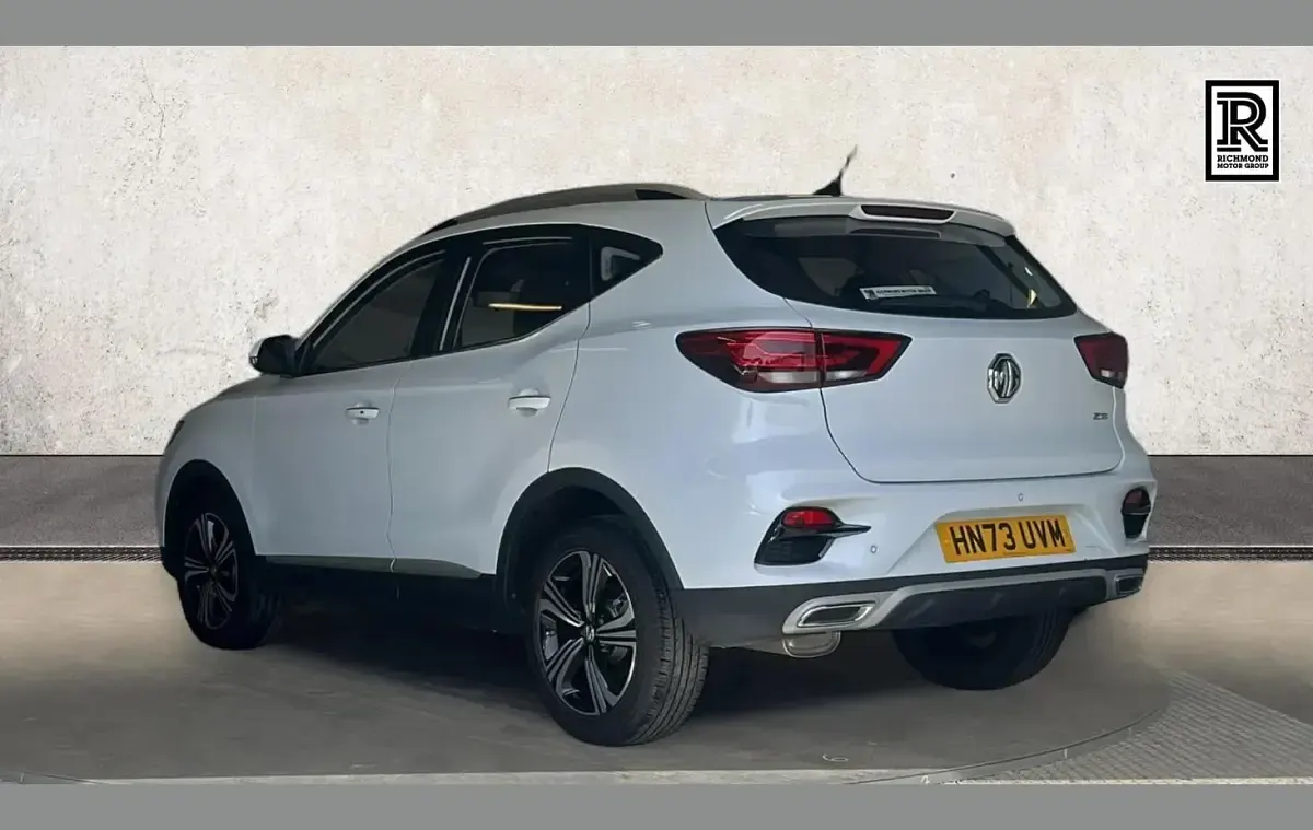Used MG ZS Excite 111 HP (81 kW) 2023 White SUV