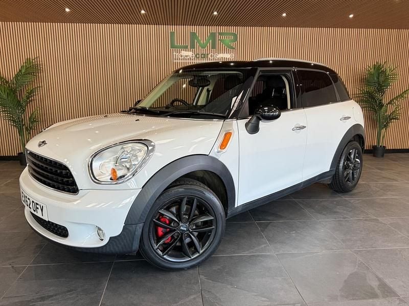White Used 2012 Mini Cooper Countryman SUV | £6,250 (Fair price) - Image 1/3
