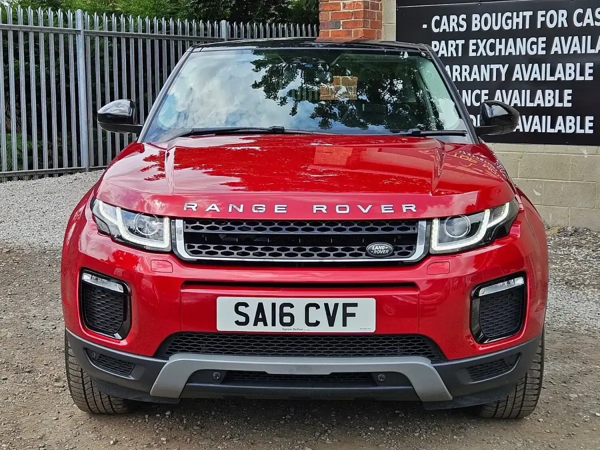 Used Land Rover Range Rover evoque SE 2016 Red Estate