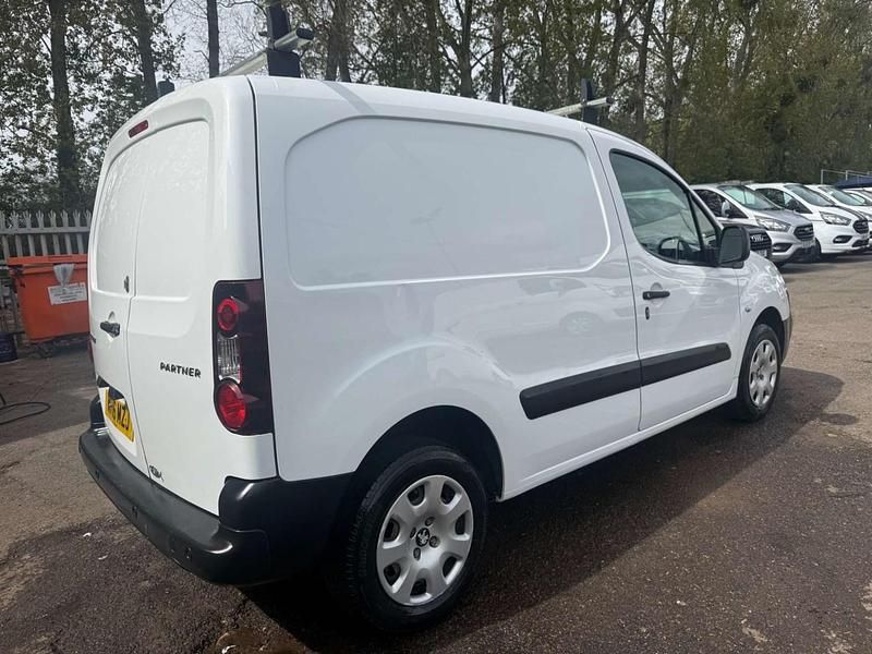 Used Peugeot Partner 2016 White