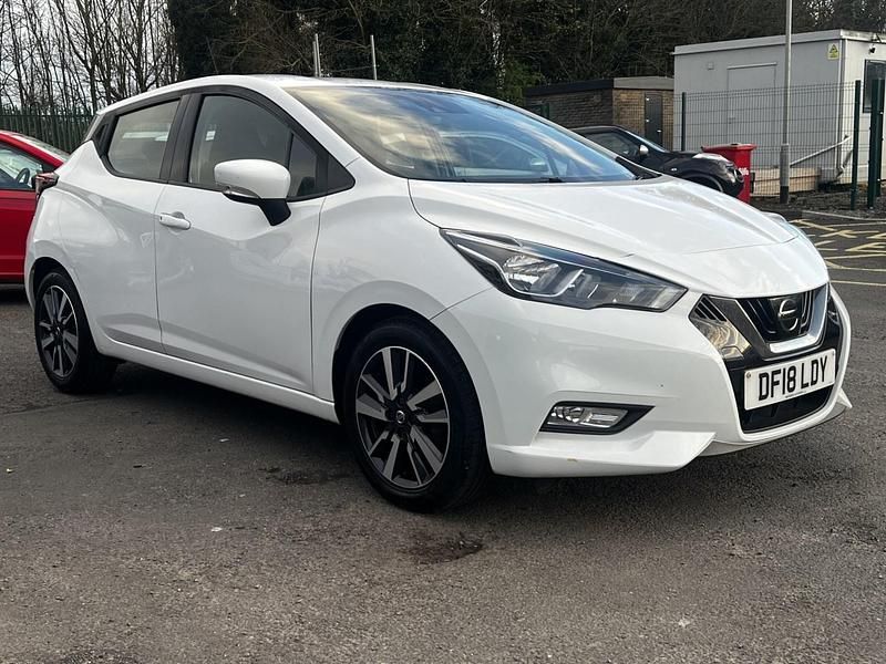 Used Nissan Micra Acenta 90 HP (66 kW) 2018 White Hatchback