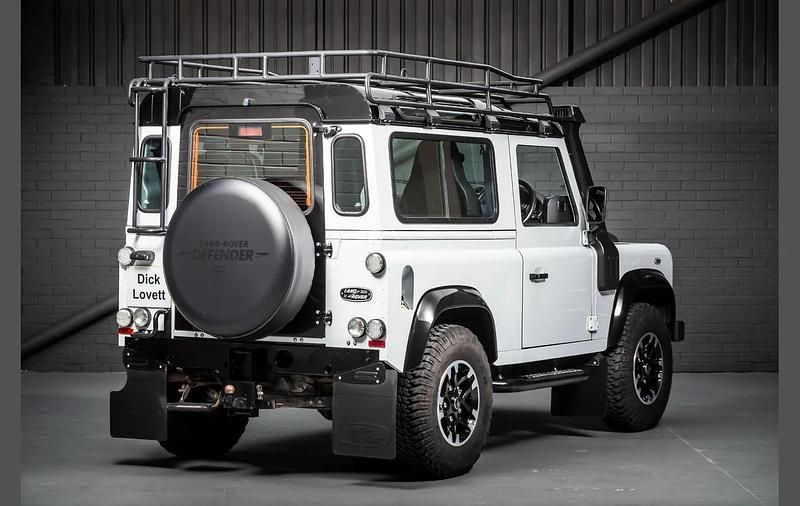 Usado Land Rover Defender Adventure 120 CV (88 kW) 2016 Blanco Familiar