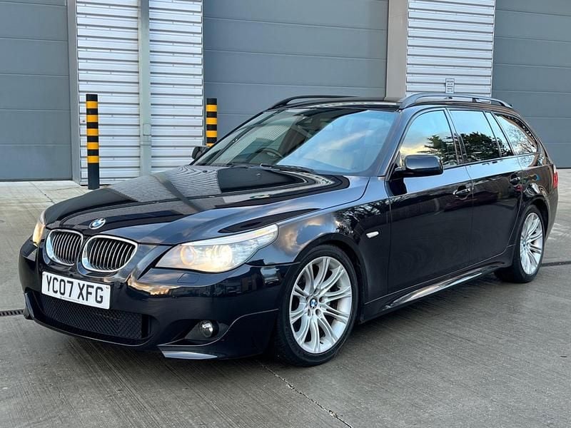 Black Used 2007 BMW 550 M Sport Estate | £7,990 - Image 1/4