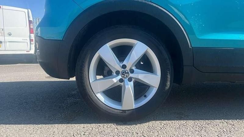 Used VW T-Cross SEL 110 HP (80 kW) 2021 Turquoise SUV