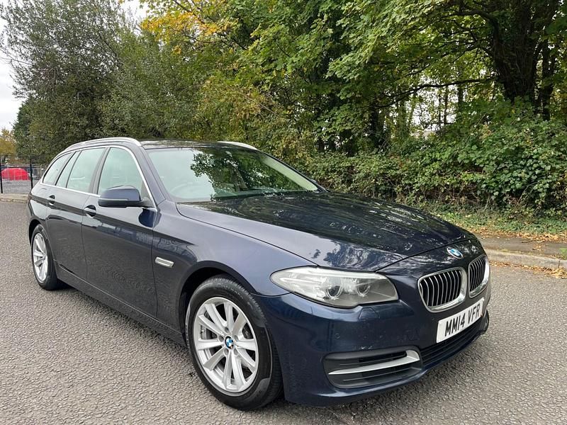 Blue Used 2014 BMW 520 Estate | £4,950 (Good price) - Image 1/4