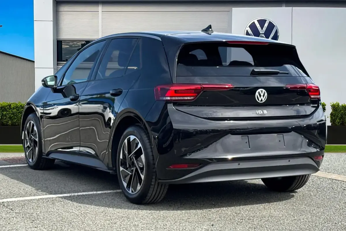 New VW ID.3 Pure 125 kW (170 HP) 2026 Black Hatchback