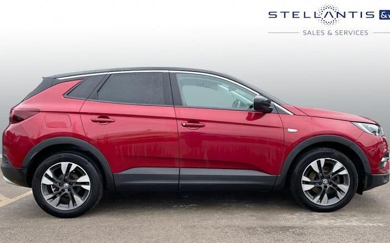Used Vauxhall Grandland X SRi 131 HP (96 kW) 2021 SUV