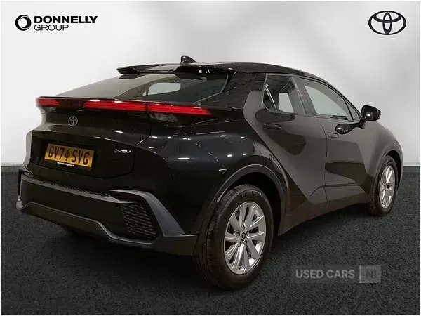 Used Toyota C-HR 140 HP (102 kW) 2025 Black SUV