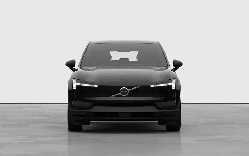 New Volvo EX30 Plus 200 kW (272 HP) 2026 Onyx black SUV