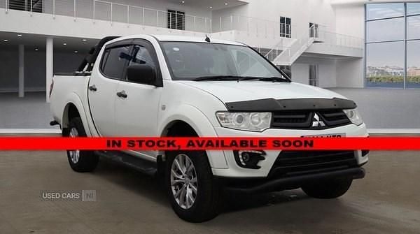 White Used 2014 Mitsubishi L200 Pickup | £7,995 (Expensive) - Image 1/2
