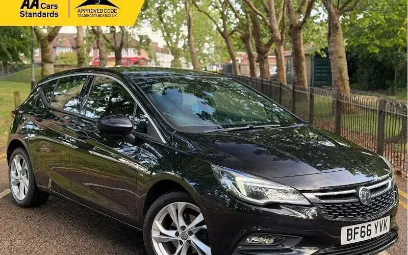 Second-hand Vauxhall Astra SRi 150 CP (110 kW) 2019 Hatchback