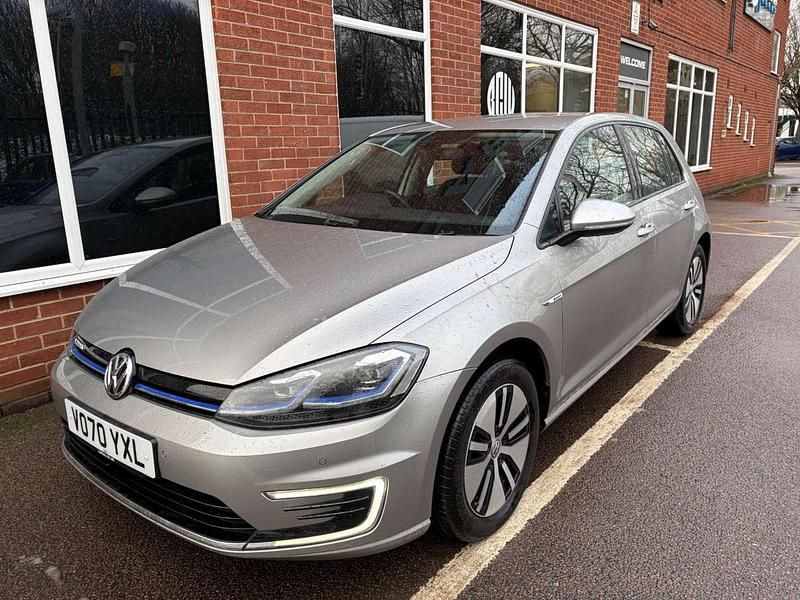 Used VW e-Golf 99 kW (135 HP) 2020 Silver Hatchback