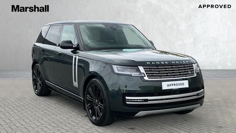 Metallic belgravia green New 2025 Land Rover Range Rover Autobiography SUV | £116,998 (A bit pricey) - Image 1/4