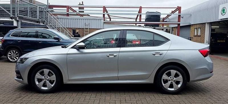 Used Skoda Octavia SE 110 HP (80 kW) 2020 Brilliant silver Hatchback