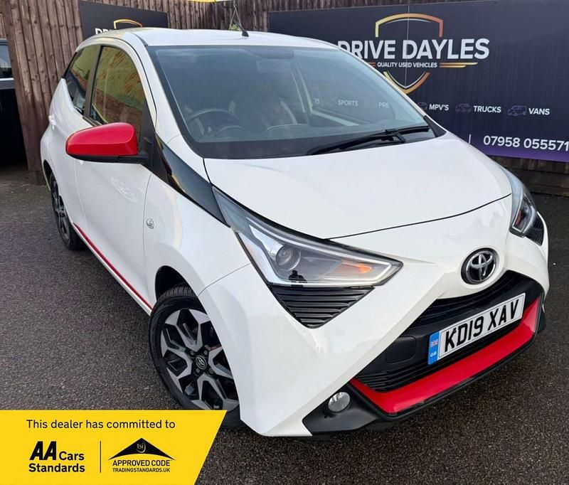 Used Toyota Aygo Trend 2019 White Hatchback