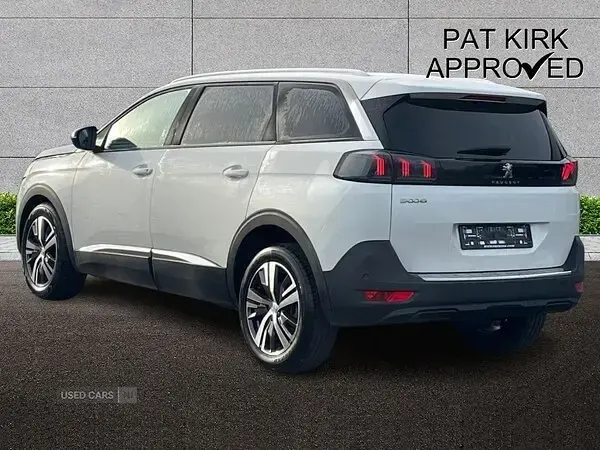 Used Peugeot 5008 Allure Premium 2021 White SUV