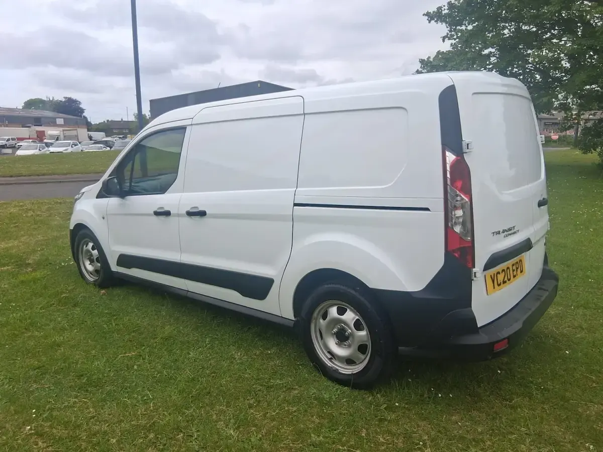 Used Ford Transit Connect 100 HP (73 kW) 2020 White MPV