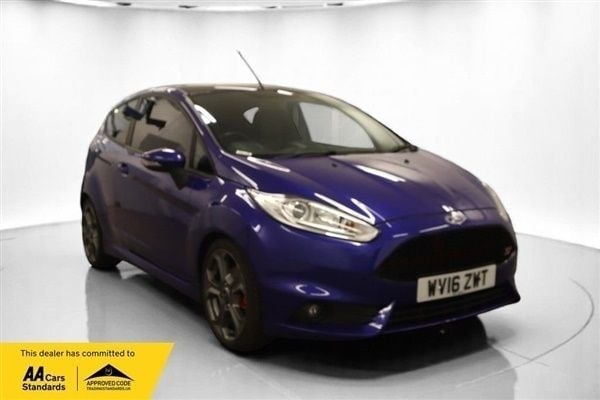 Blue Used 2016 Ford Fiesta ST Hatchback | £7,950 (A bit pricey) - Image 1/1