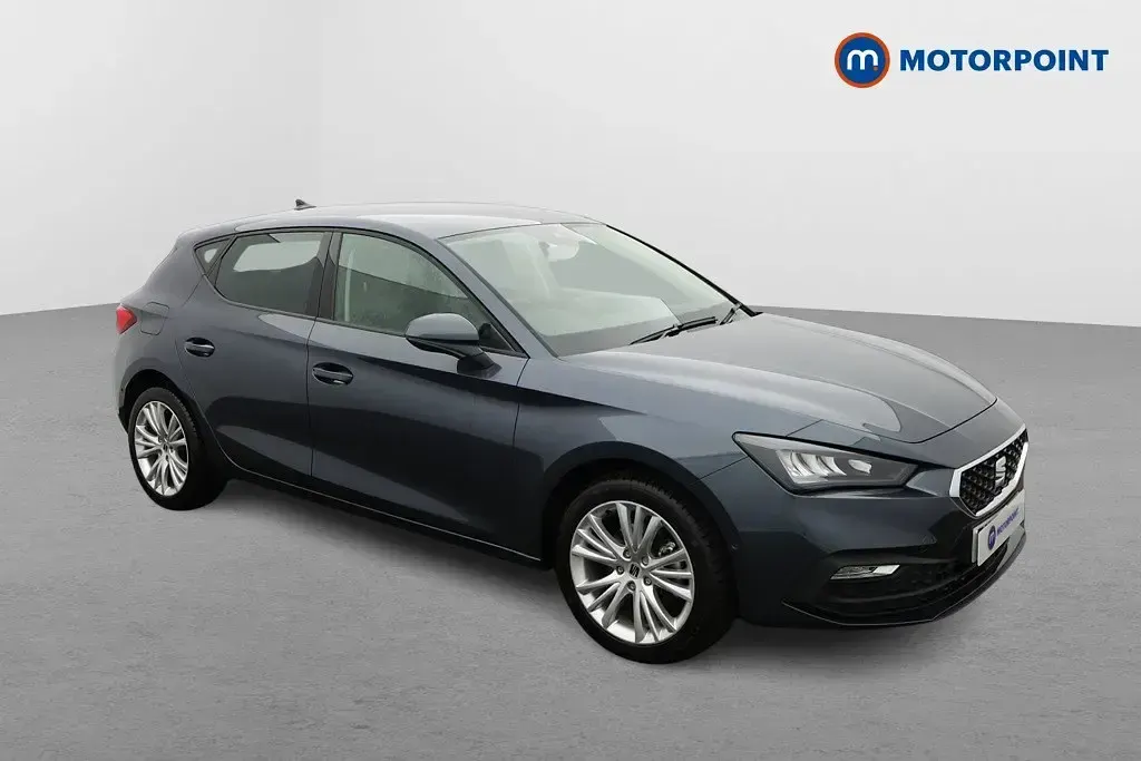 Begagnad Seat Leon SE Dynamic 116 HK (85 kW) 2025 Halvkombi