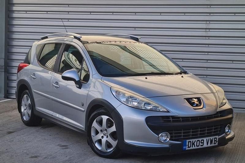 Silver Used 2009 Peugeot 207 Outdoor Outdoor Estate | £1,895 - Image 1/1