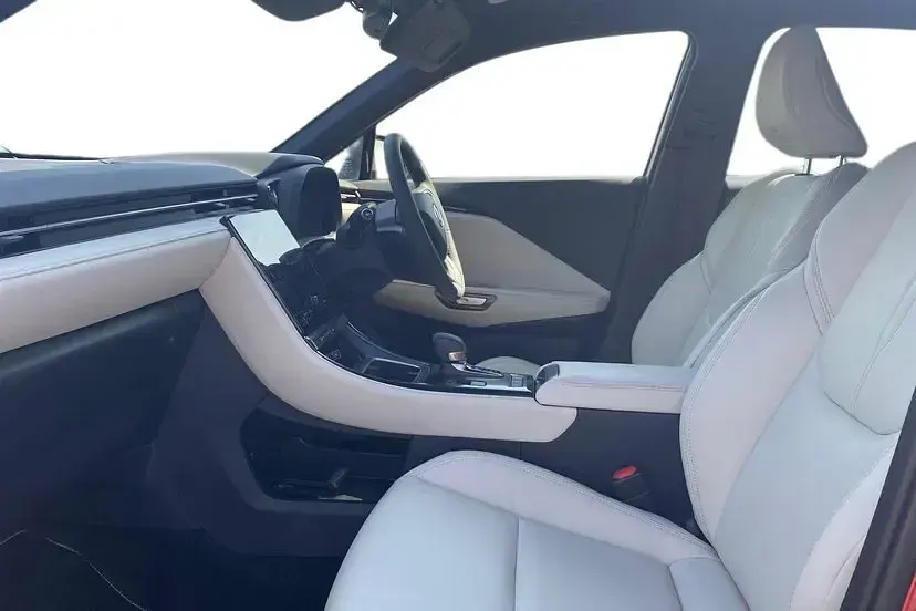 New Lexus LBX 134 HP (98 kW) 2026 Ruby SUV
