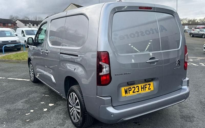 Used Citroën Berlingo 102 HP (75 kW) 2023 MPV