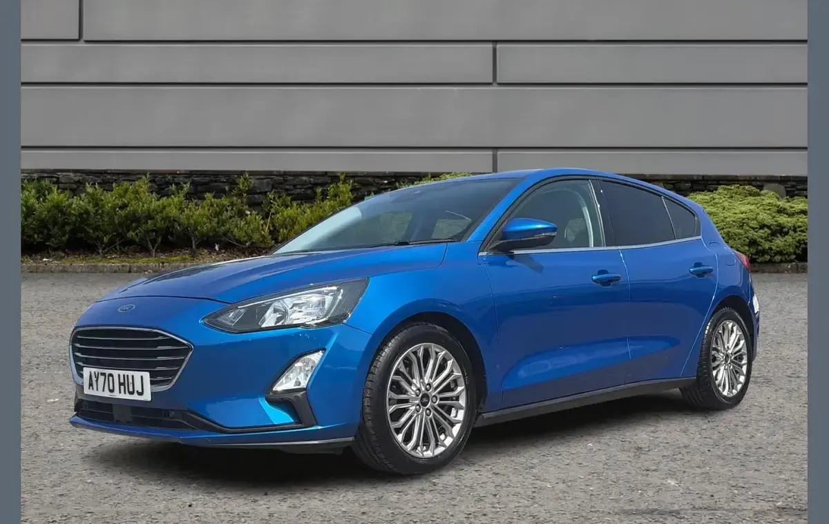 Used Ford Focus Titanium X 123 HP (90 kW) 2020 Blue Hatchback
