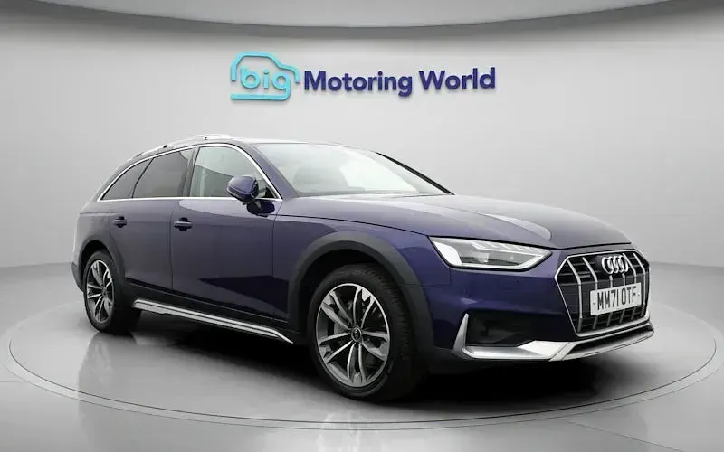 Used Audi A4 Allroad Sport 204 HP (150 kW) 2021 Blue Estate