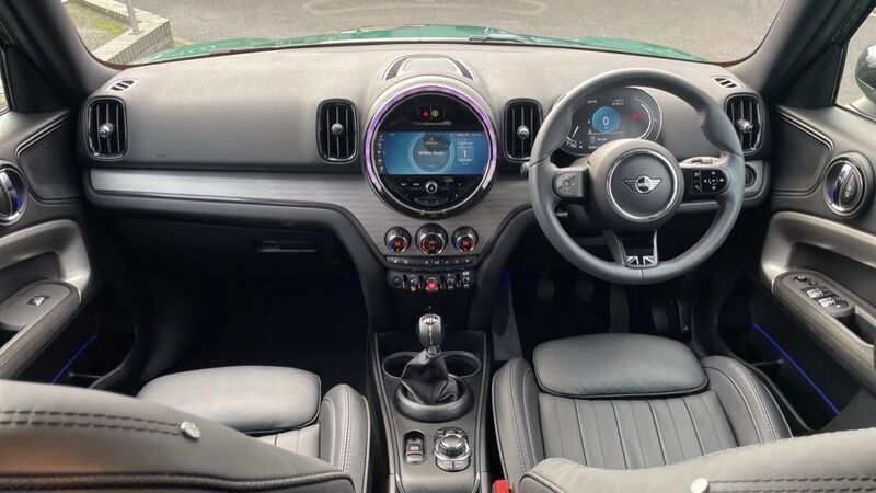 Used Mini Cooper Countryman Exclusive 134 HP (98 kW) 2022 Green SUV