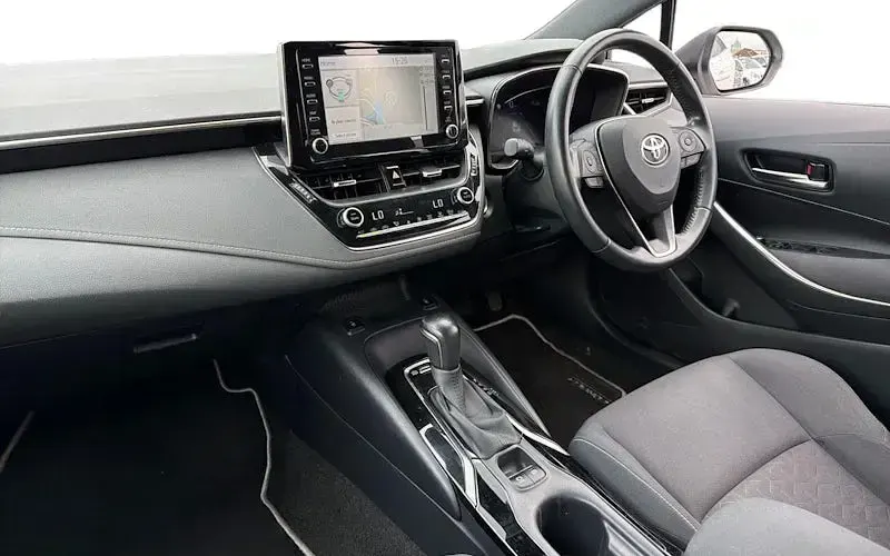 Używany Toyota Corolla Design 184 KM (135 kW) 2022 Hatchback