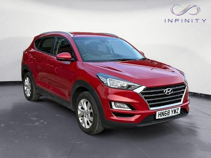 Red Used 2018 Hyundai Tucson SE SUV | £9,949 (A bit pricey) - Image 1/4
