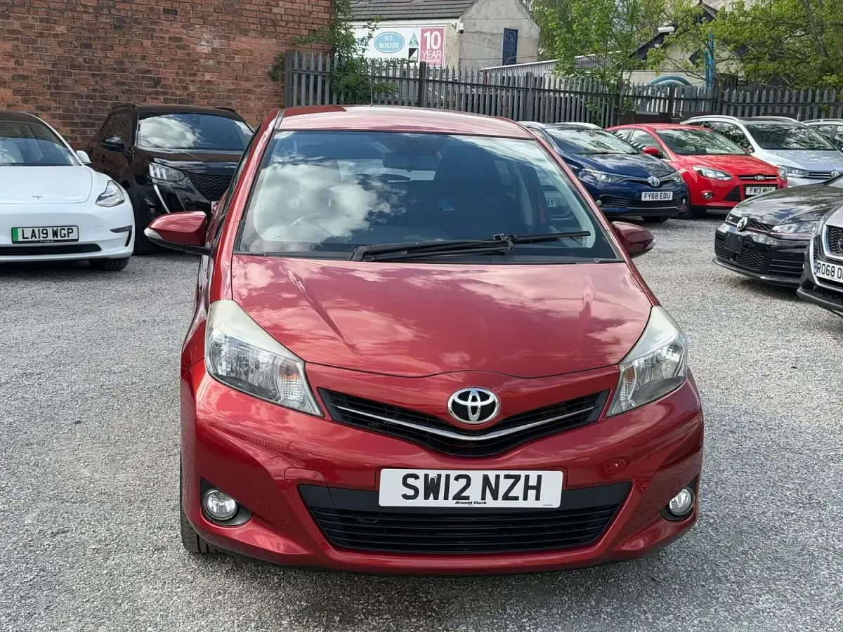 Used Toyota Yaris SR 2012 Red Hatchback
