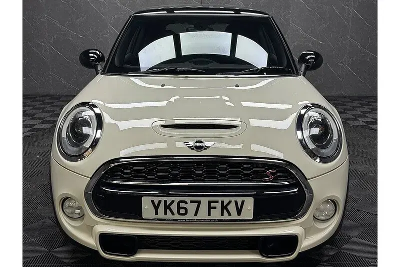 Used Mini Cooper SD Hatch 2017 Pepper white Hatchback