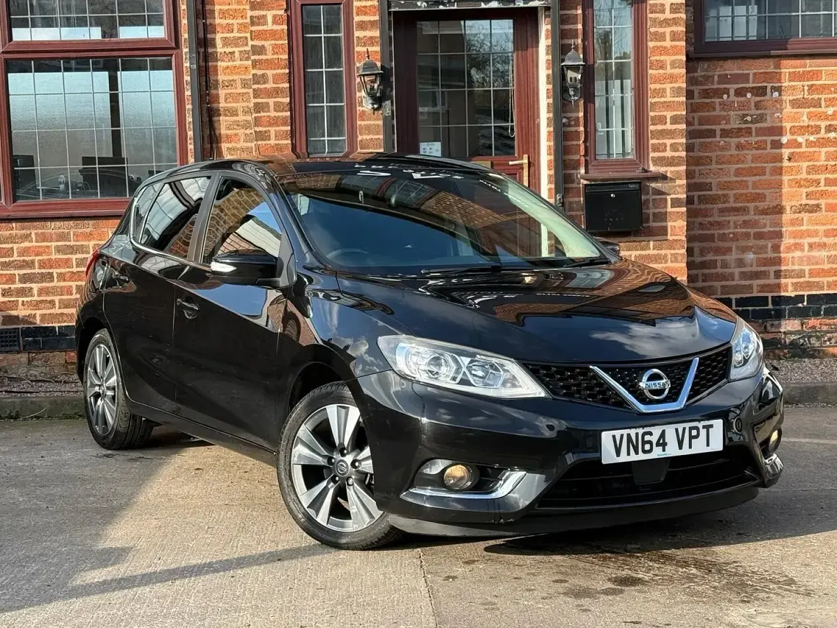 Used Nissan Pulsar N-TEC 115 HP (84 kW) 2014 Black Hatchback