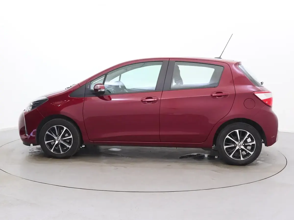 Used Toyota Yaris 2019 Red Hatchback