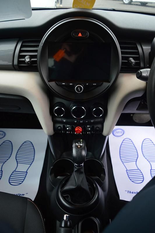 Used Mini ONE Hatch 2024 White Hatchback