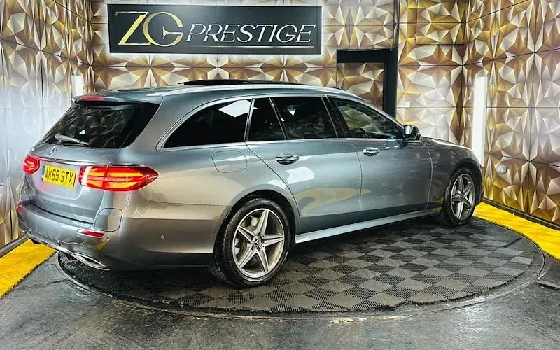 Used Mercedes E300 AMG Line Premium Plus 315 HP (231 kW) 2019 Grey Estate