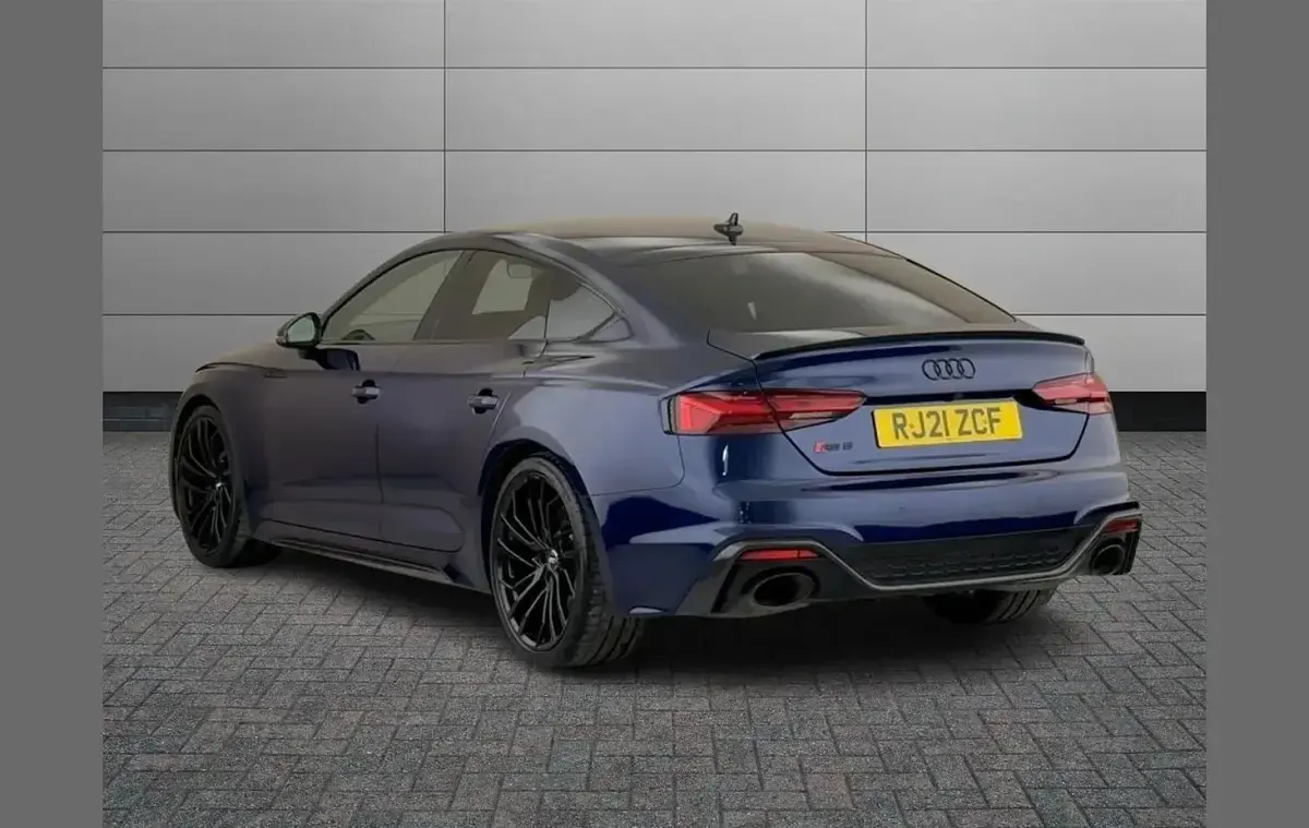 Usado Audi RS5 Design 450 CV (330 kW) 2021 Azul Coupe