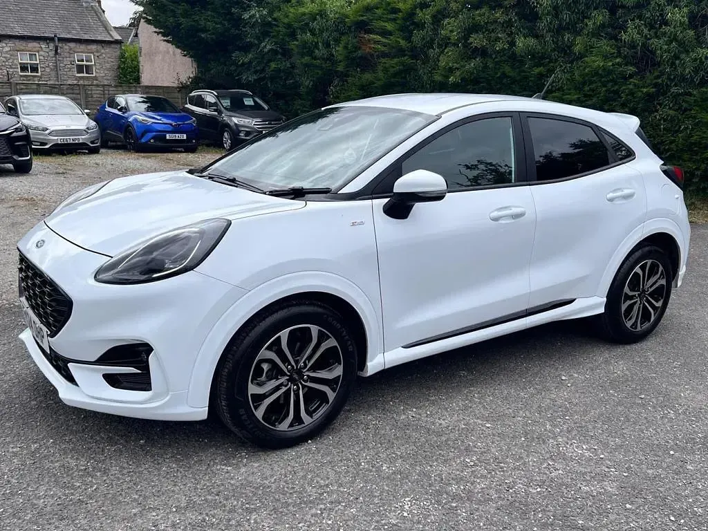 Used Ford Puma ST-Line 125 HP (91 kW) 2024 White SUV